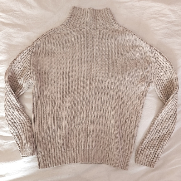 Gap Oatmeal Mock Neck Sweater Small - Picture 3 of 5